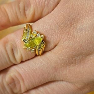 Yellow Gold Ring Green Gemstone w/ Diamond Accents